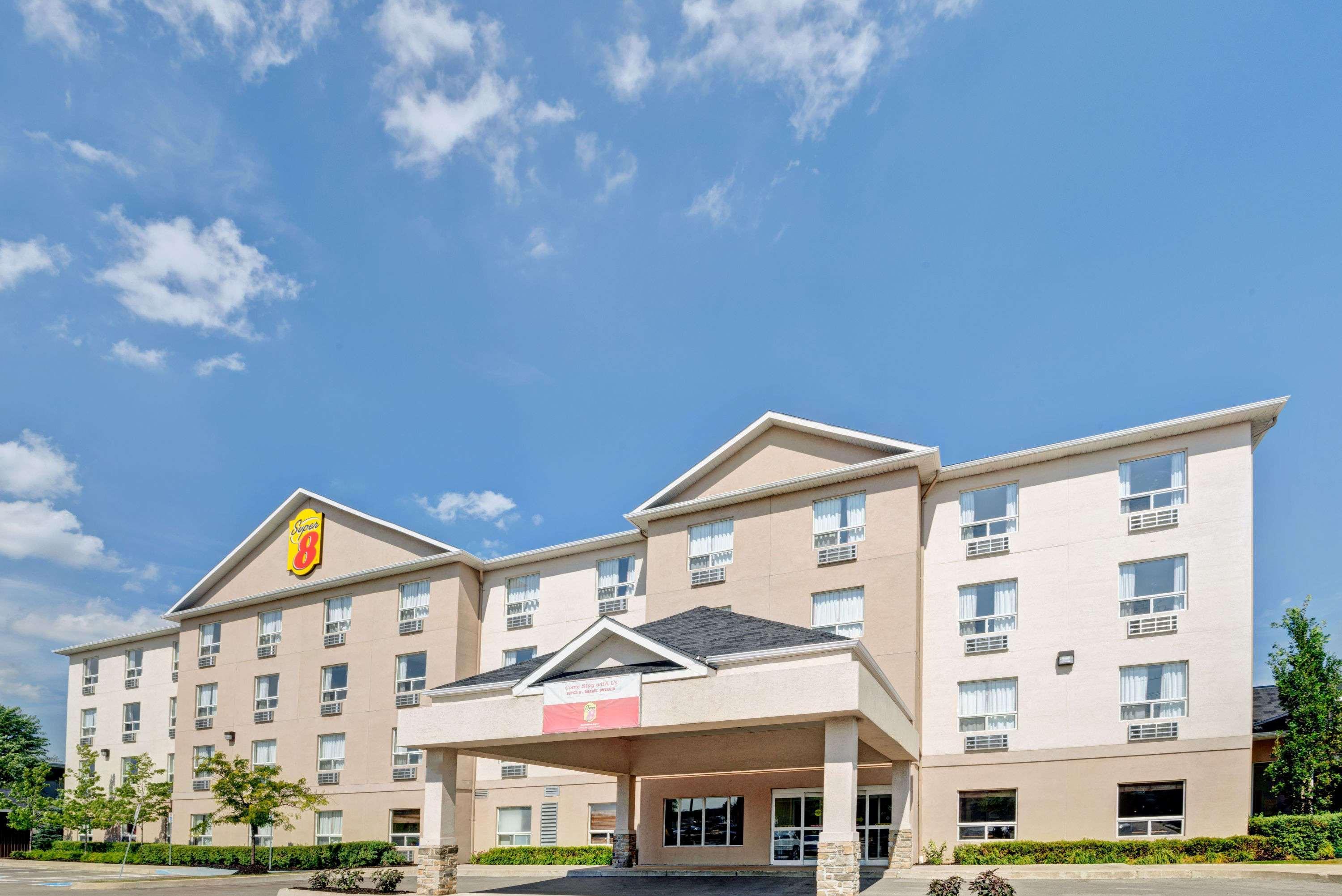 Super 8 By Wyndham Barrie South Exterior foto